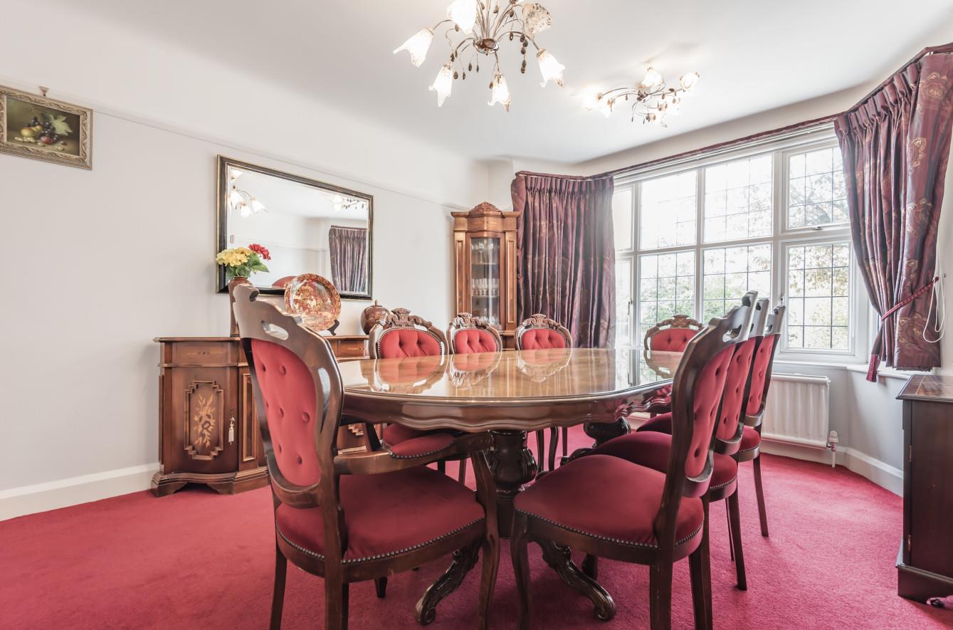 Harefield Avenue, South Cheam Home